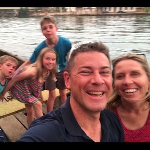 Meet your Posher, Mark